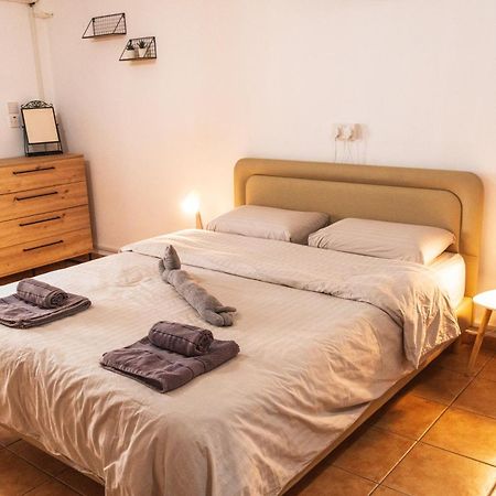 Nissus Urban Hostel Ayia Napa Exterior foto